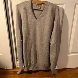 Paul Stuart Cashmere V-Neck sweater
